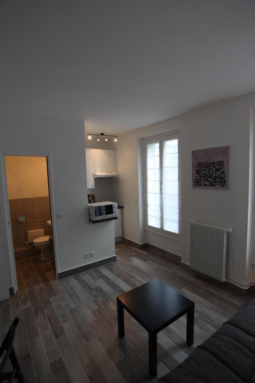 Studio Meuble Apartment Paris Bilik gambar