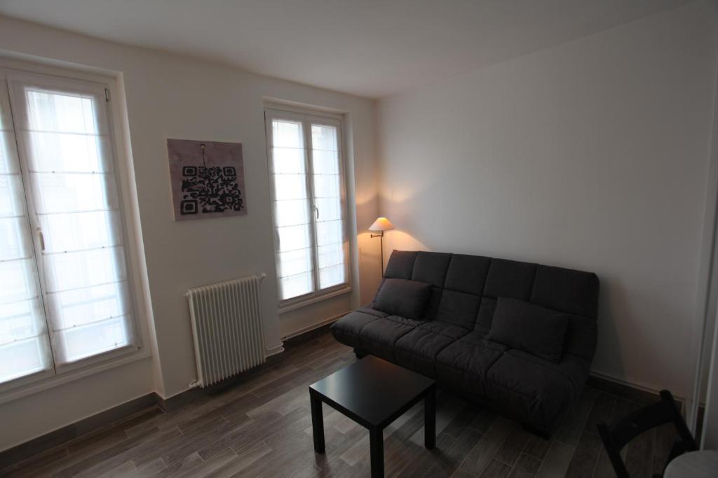 Studio Meuble Apartment Paris Bilik gambar